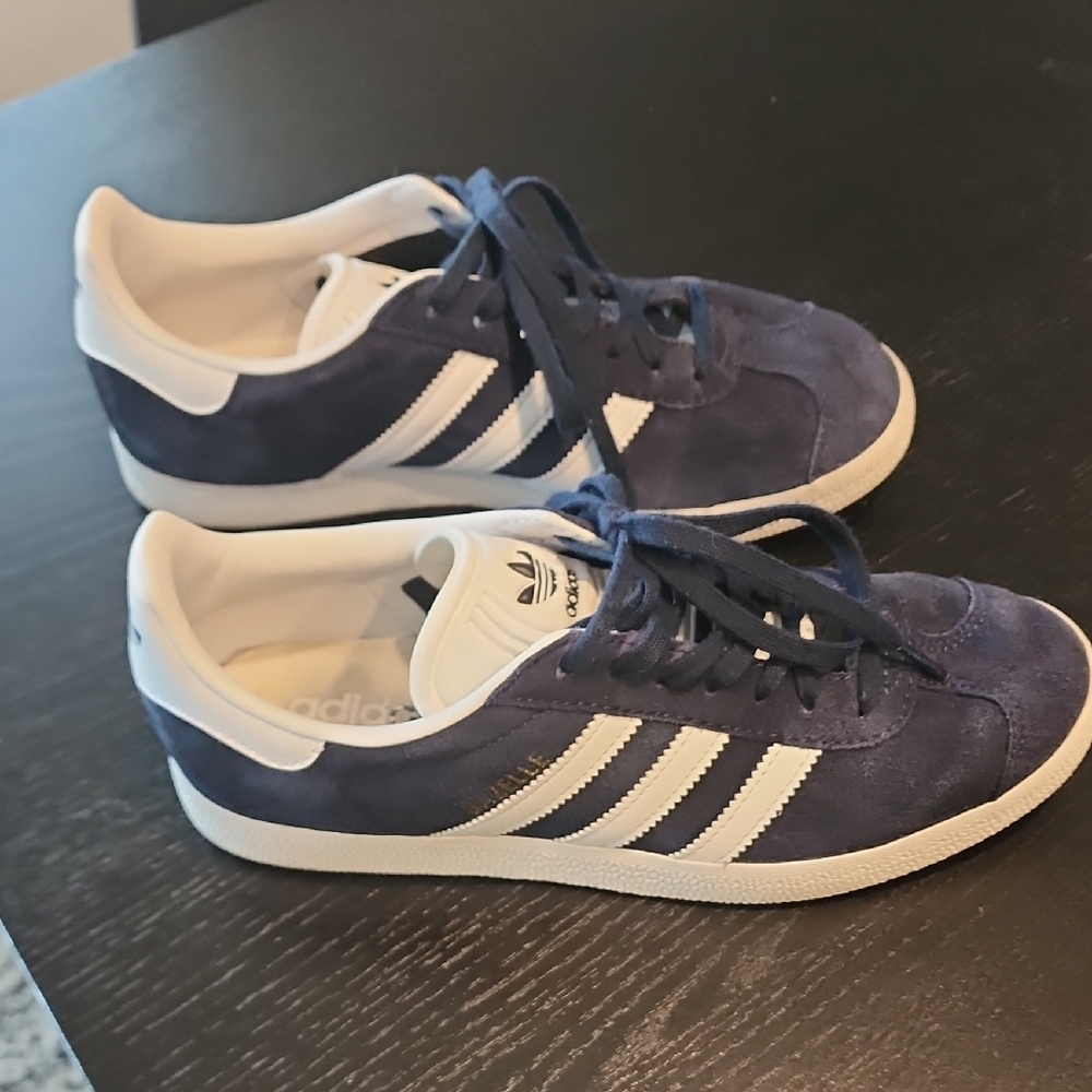 Adidas Men's Navy Blue Sneakers